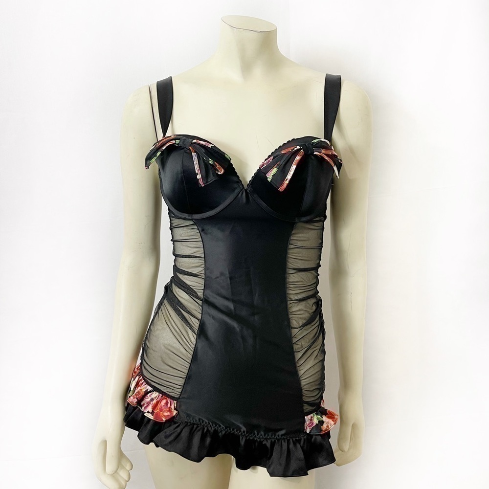 Victoria Secret black lingerie Sexy Mesh Size 38C NWT
